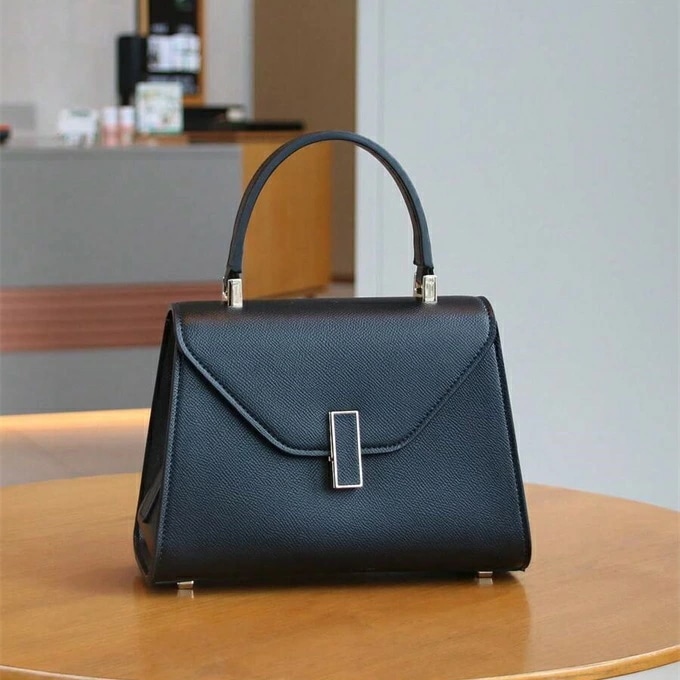 レディースハンドバッグトレンディーなミニマリストデザインハイエンドテクスチャーのパームプリントトートバッグ女性の通勤向けバーサタイルな構造的ミニスクエアクロスボディバッグパーティーにホワイト - スモ