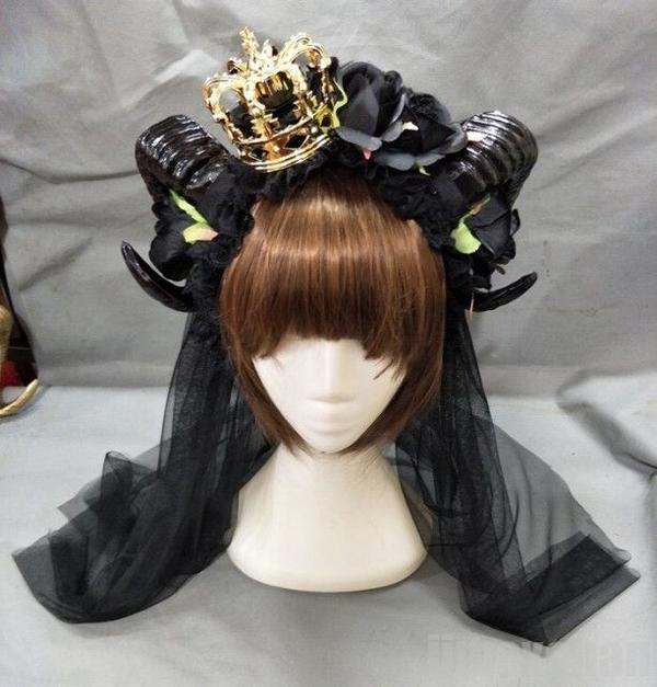超目玉 王 角 カチューシャ 悪魔 魔王の角 コスプレ ゴスロリ ハロウィン 仮装 グッズ イベント お遊戯 パーティー 贈り物 ゴシック クリスマス 撮影会 個性的