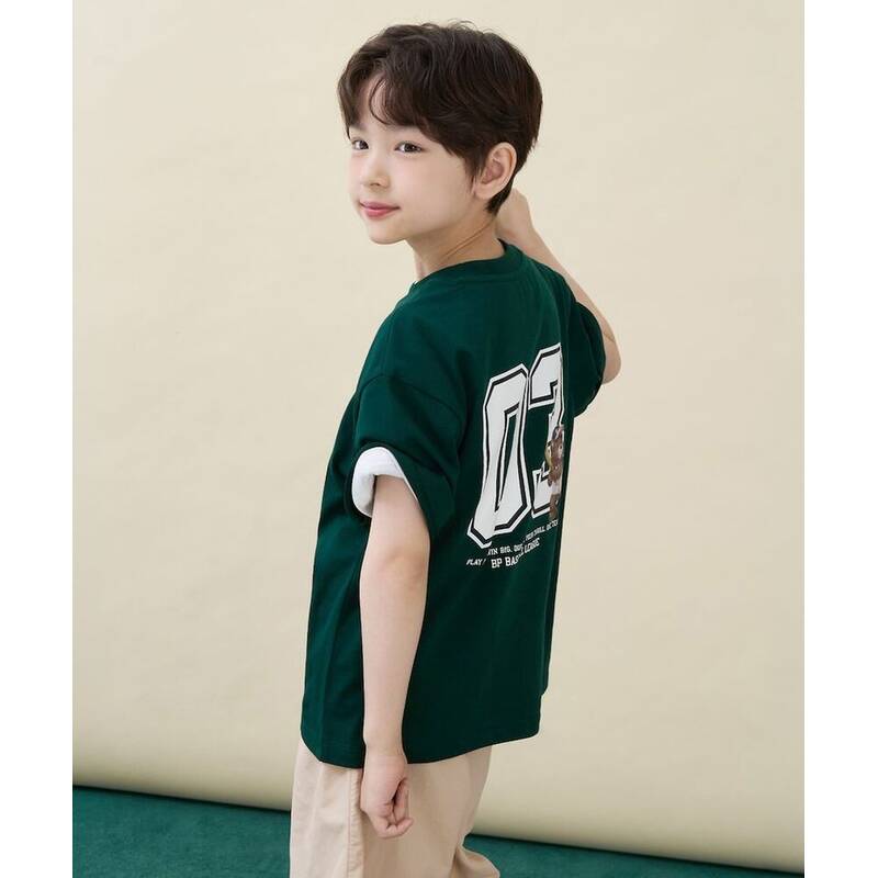 BEANPOLE KIDS クマちゃん「ダリ」の数字グラフィック半袖Tシャツ グリーン (BI6342U13M) BI6342U13M 363415