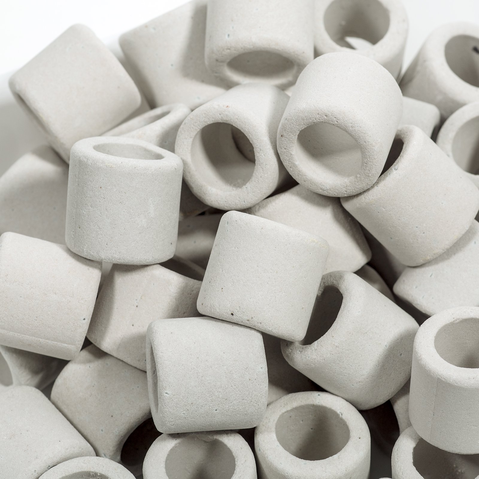 グラスリング　高品質ろ過材　Ｍサイズ　１２．５ｋｇ（約２５L相当）　リング状ろ材　バクテリア　ＣＲＣ10―03―20―50―00