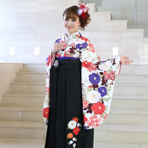 レンタル卒業式 袴 レンタル 女 袴セット 女 卒業式袴セット2尺袖着物&袴 フルセットレンタル白地に赤と紫の八重椿にピンク八重桜安い ハカマ はかま rental 29,925円