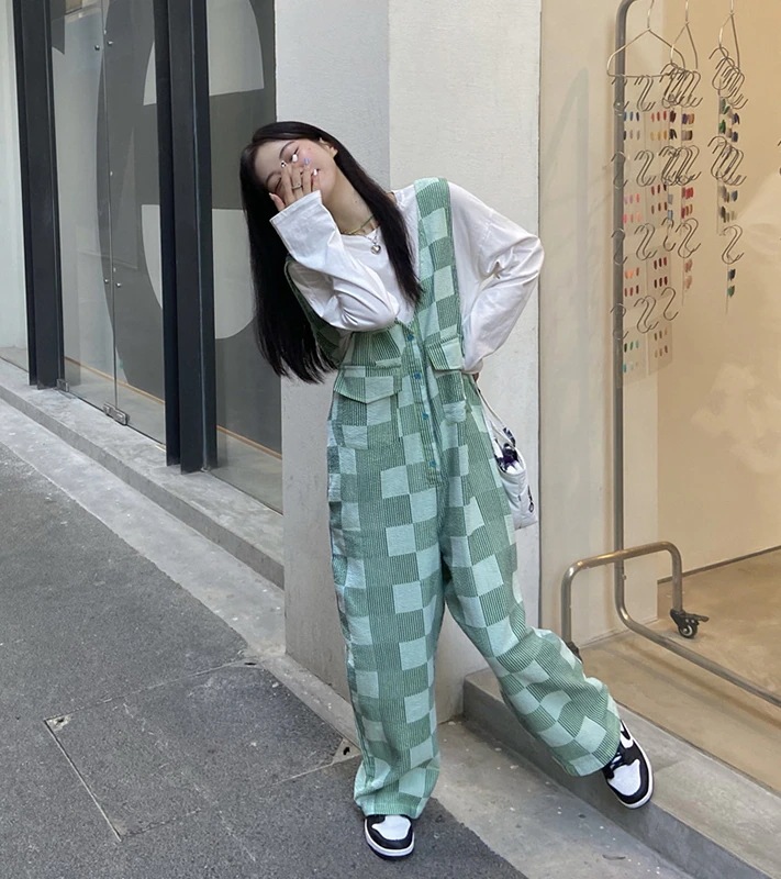 ロング丈 チェック柄 サロペット ボトムス パンツ ズボン ワイドパンツ ロング 袖なし ノースリーブ Vネック 襟なし ワイド ポケット ハイウエスト かわいい カジュアル おしゃれ お洒落
