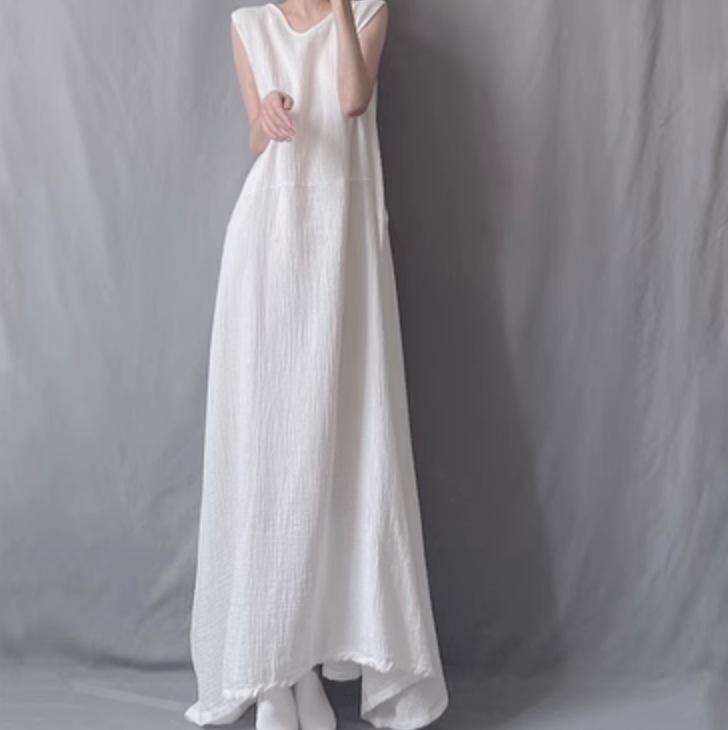 ワンピース フレアワンピース ロング丈 ノースリーブ かわいい 大人可愛い きれいめ シンプル カジュアル 大人 上品 おしゃれ お洒落 大人女子 こなれ感 個性的 主役級 存在感 美容師