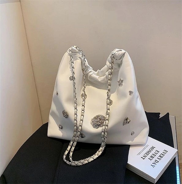 大人気商品売り切れ続出 INSスタイル 通勤バッグ ショルダーバッグ バケツバッグ 大容量 チェーンバッグ