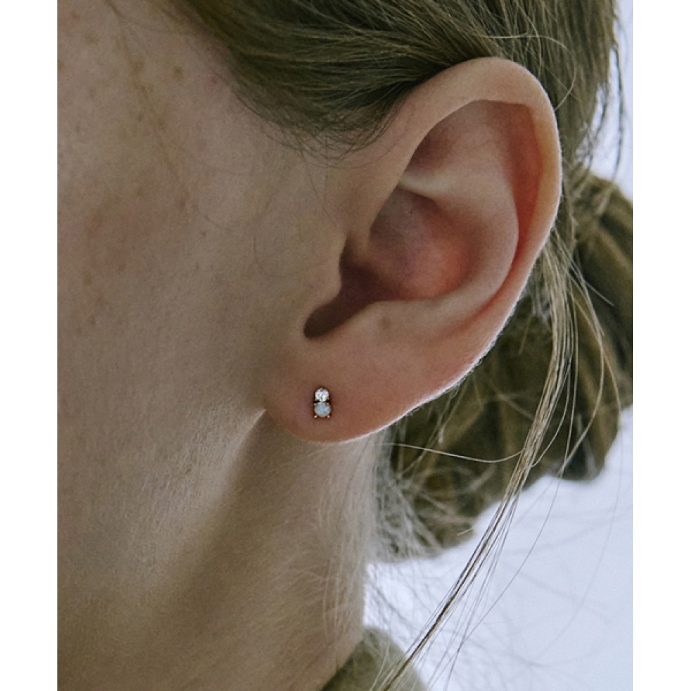 アカキ 10k ドーンオパールピアス