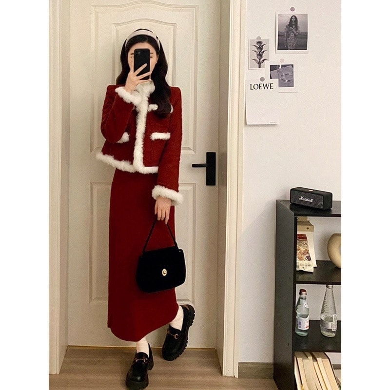 2024秋冬新作！クリスマスセット レッド二点セット運動セットおしゃれ百掛け長袖無地デザイン感ニッチカジュアルスウェットズボン
