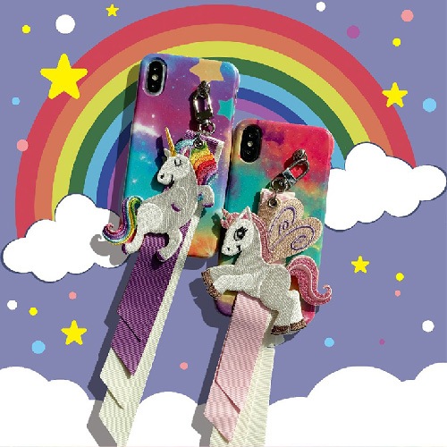 送料無料 [UNISEX] ユニコーンチャームスマホケース/スマホカバー (2color) 5,120円