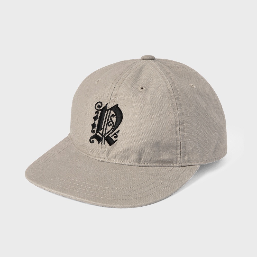 これは決して絶望的なフォーチュナのNロゴキャップは残っていない