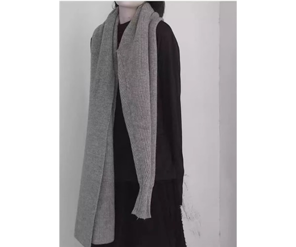 ファッション小物 マフラー ショール レディース コート アウター 上着 ケープコート 異国風 三角形形状 厚手 かわいい 大人可愛い きれいめ シンプル カジュアル 上品 おしゃれ かっこいい