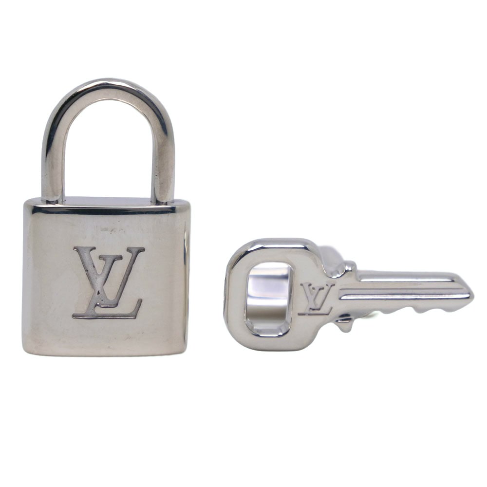 ブトン ドゥ マンシェット カデナ エ クレ M64600 カフス シルバー925 メンズ 中古品 A-ランク