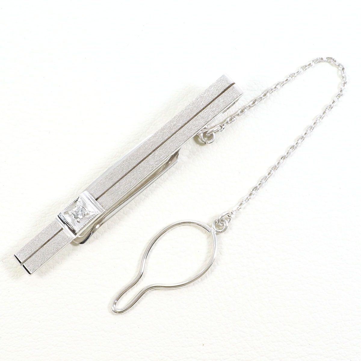 K14 14金 WG ホワイトゴールド タイピン ダイヤモンド（ct刻印なし） 総重量約3.7g 中古