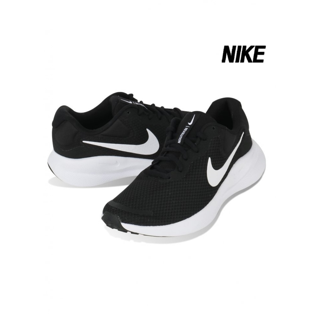 ナイキスポーツシューズレボリューション 7 メンズブラックホワイト FB2207-001