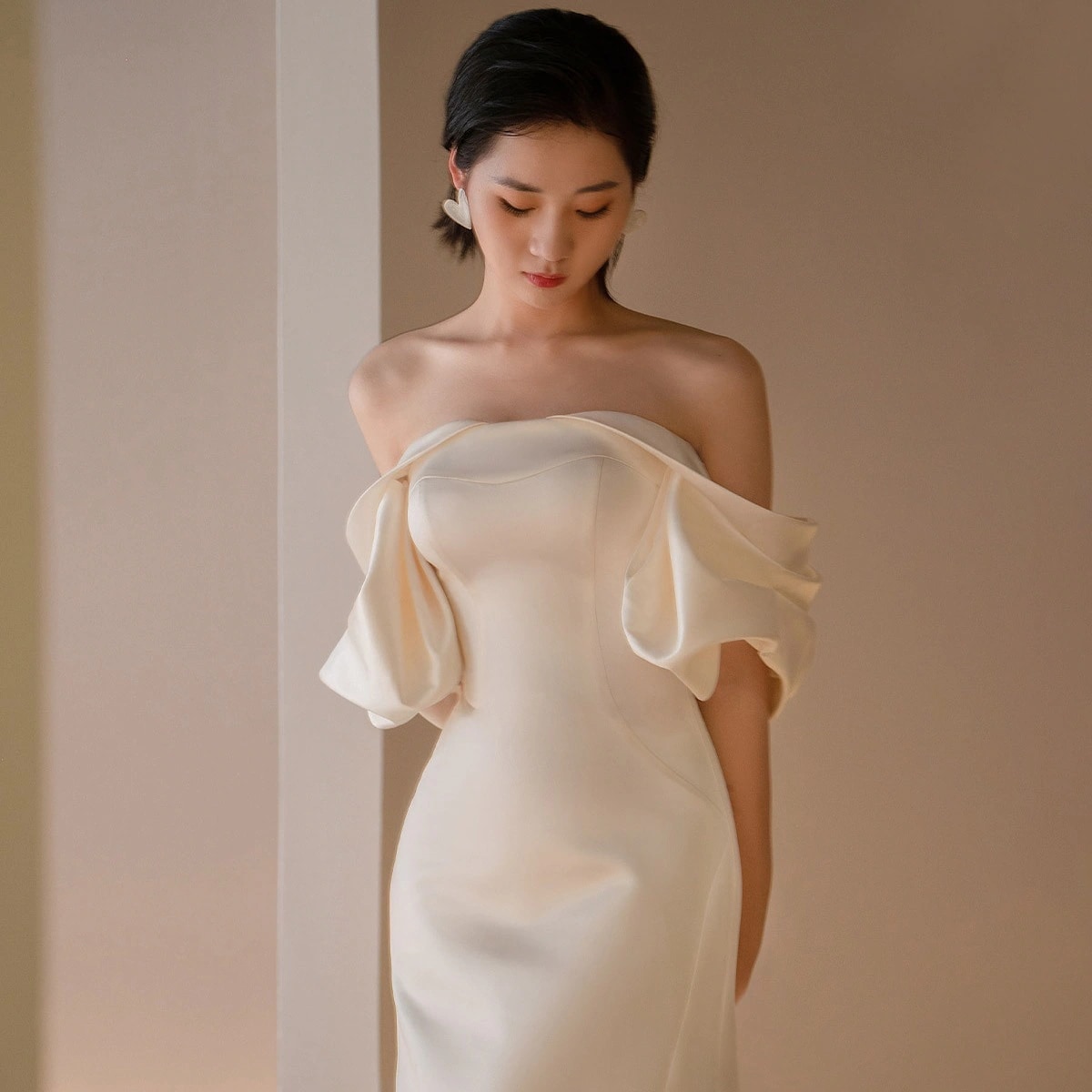 ウェディングドレス 白 結婚式 花嫁 サイズオーダーメイド可能 成人式 お呼ばれ ウェディング 演奏会 二次会 パーティードレス 前撮り ワンピース ロングドレス 307