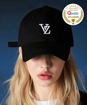 ☆送料・関税込☆VARZAR★VA spread square jacquard beanie★ ☆送料・関税込☆VARZAR☆VA square jacquard beanie☆ビーニー