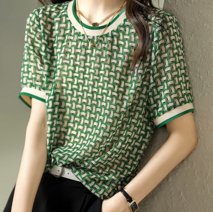 レトロ モテアイテム トップス シャツ カットソー プルオーバー 袖あり 半袖 5分袖 五分袖 Uネック ラウンドネック スリム ストレート Iライン スマート シフォン かわいい 可愛い