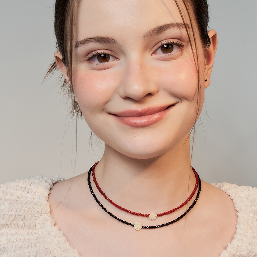 VIVIZ 着用 rose spinel choker necklace