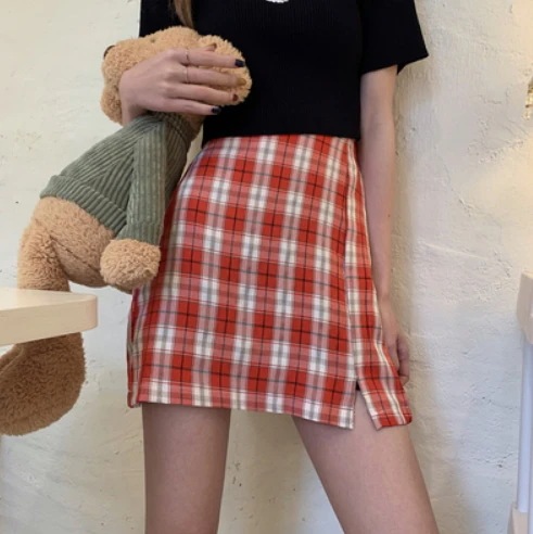 スカート ミニスカート ミニ ミニ丈 ショート ショート丈 Aライン かわいい シンプル カジュアル おしゃれ お洒落 こなれ感 ラフ ラブリー キュート ガーリー 主役級 存在感 柄 花柄 小花柄