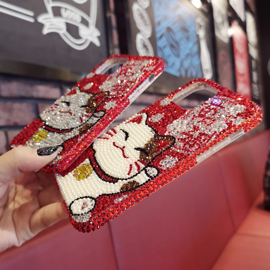 ハンドメイド iPhoneケース 招き猫 キラキラのラインストーン iPhone16/15/14/13/12/11ケース Plus Pro Max まねきねこ