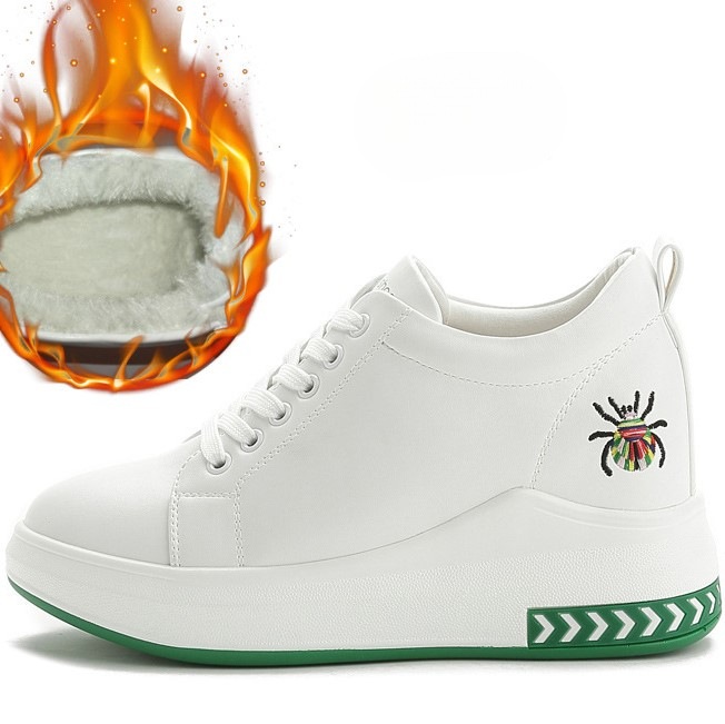 婦人靴の新型厚底内高カジュアルスニーカーのベルトプラススエード保温靴