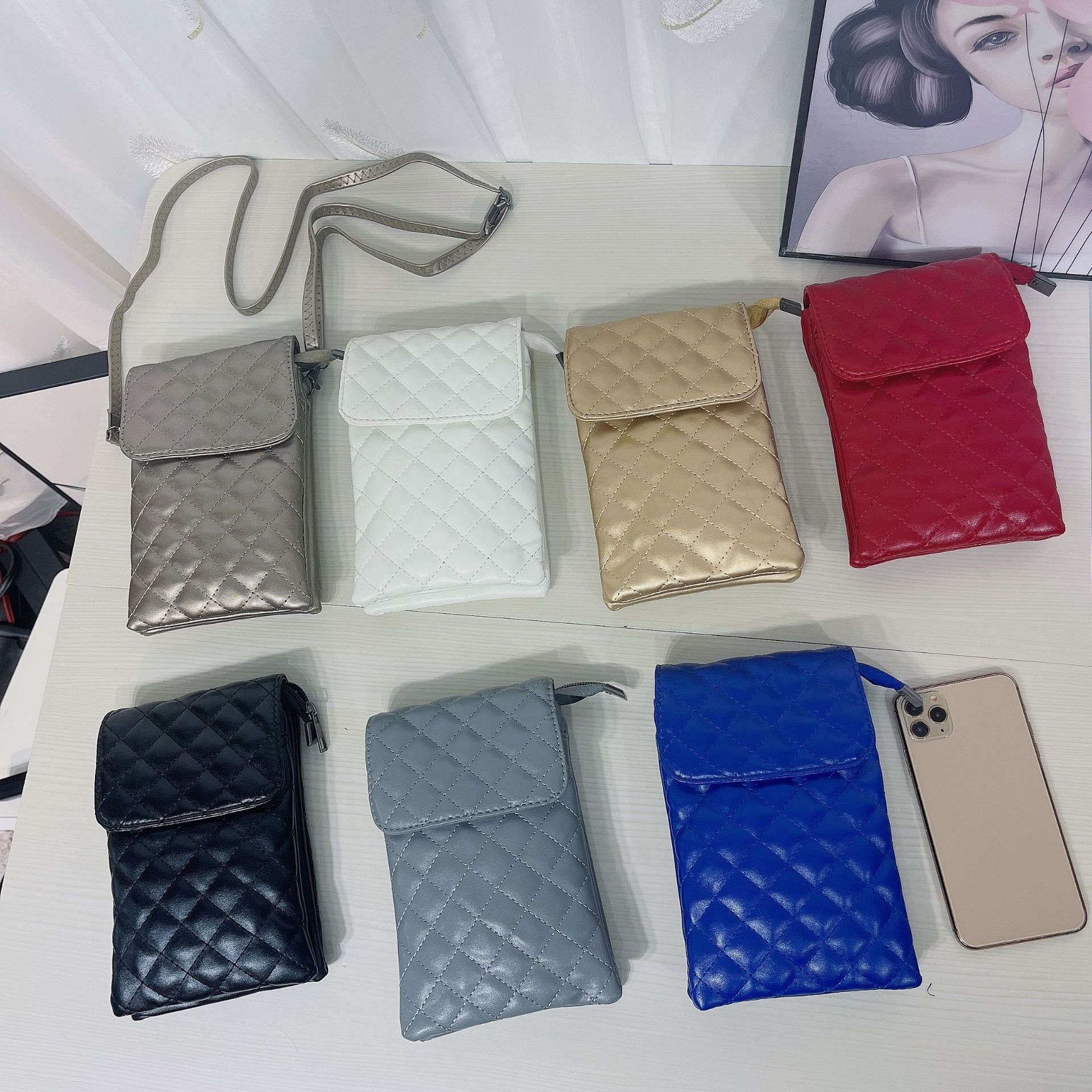 ショルダーバッグ レディース 携帯バッグ キルティング ミニ ポーチ デザイン 韓国 ファッション 雑貨 かわいい おしゃれ 北欧 送料無料 [K] (T)