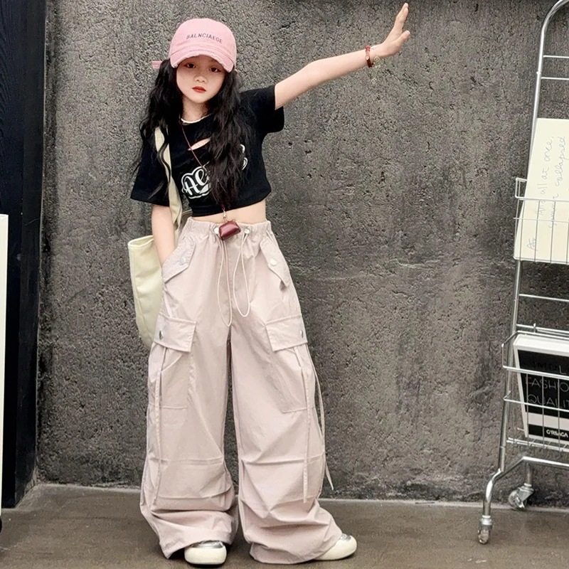 女の子のジャズダンスの服装の訓練の子供のhiphopの街のダンスの揚げ物のショーの服の春と夏の2025の新型のスーツのファッション