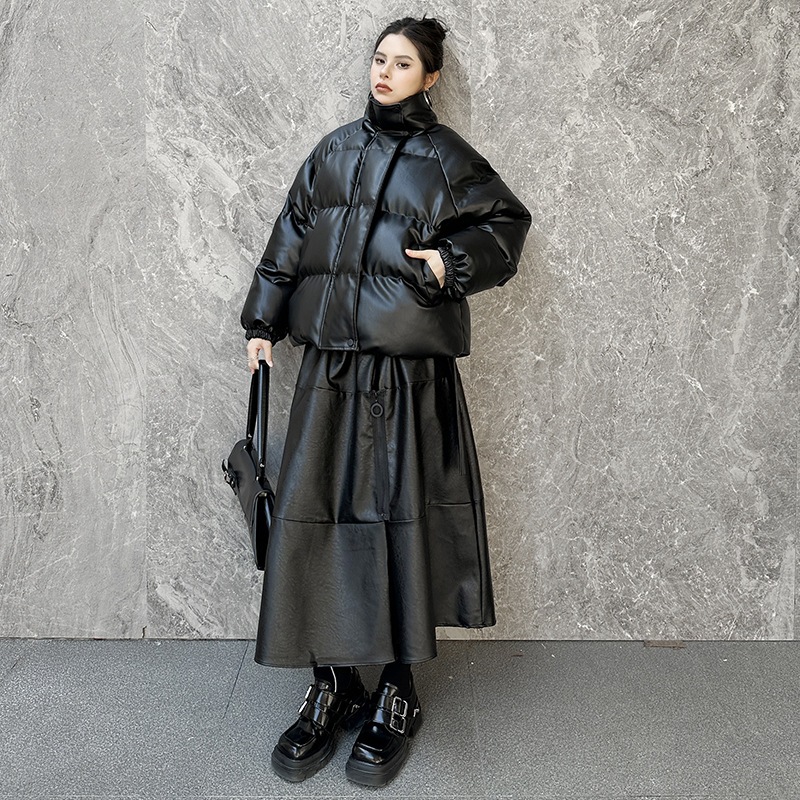 【J.Fashion】 ダウンコート PUレザードッキング 短丈 おしゃれ 個性的なデザイン レディース アウター ダウンジャケット メガ割