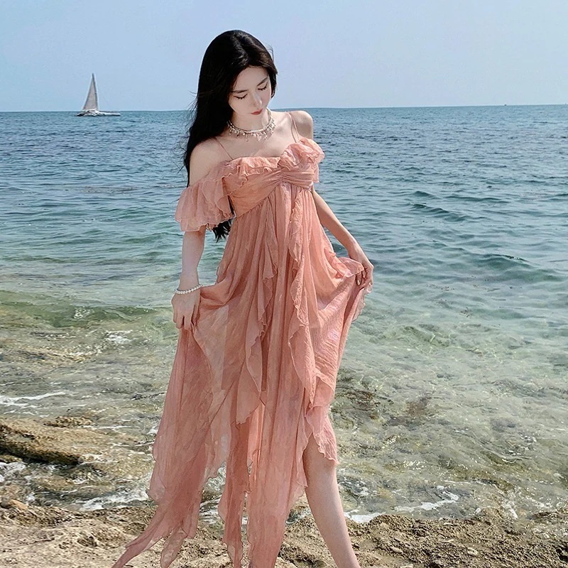 海辺リゾートビーチドレス フレンチスーパー妖精気質 フリルロングスカート ウエストワンショルダーサスペンダードレス 夏