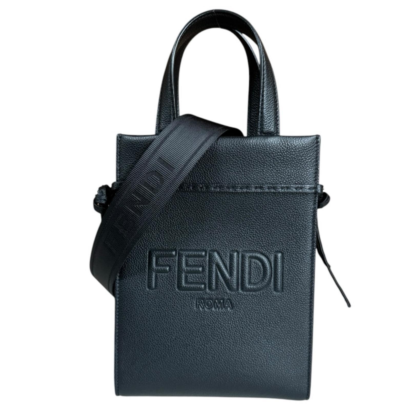 フェンディ ゴートゥーショッパースモール ショルダーバッグ レザー 7VA584 ブラック FENDI 中古