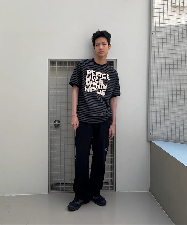 Qoo10 BAUF PEACE RINGER ロゴ 半袖 T