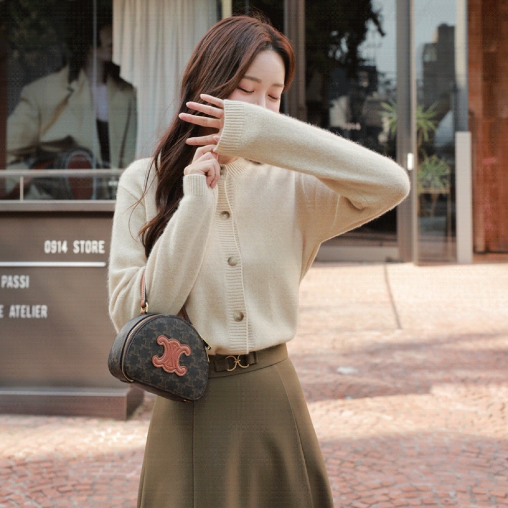 クリック＆ファニーヌレムラクーンウールカーディガン