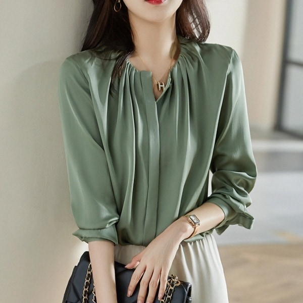 【上品さたっぷり】 フェミニン ギャザー飾り スマート オフィス ブラウス