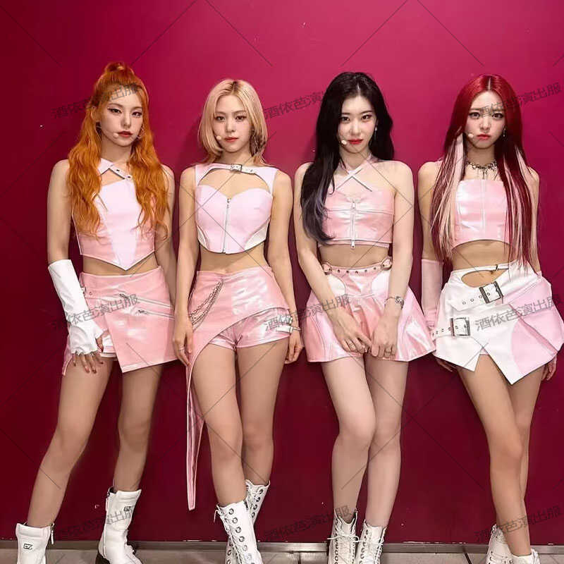 itzy パフォーマンス服 Kpop シン・ユナのパフォーマンス服 ダンス パフォーマンス服 ピンクスーツ ジャズ服