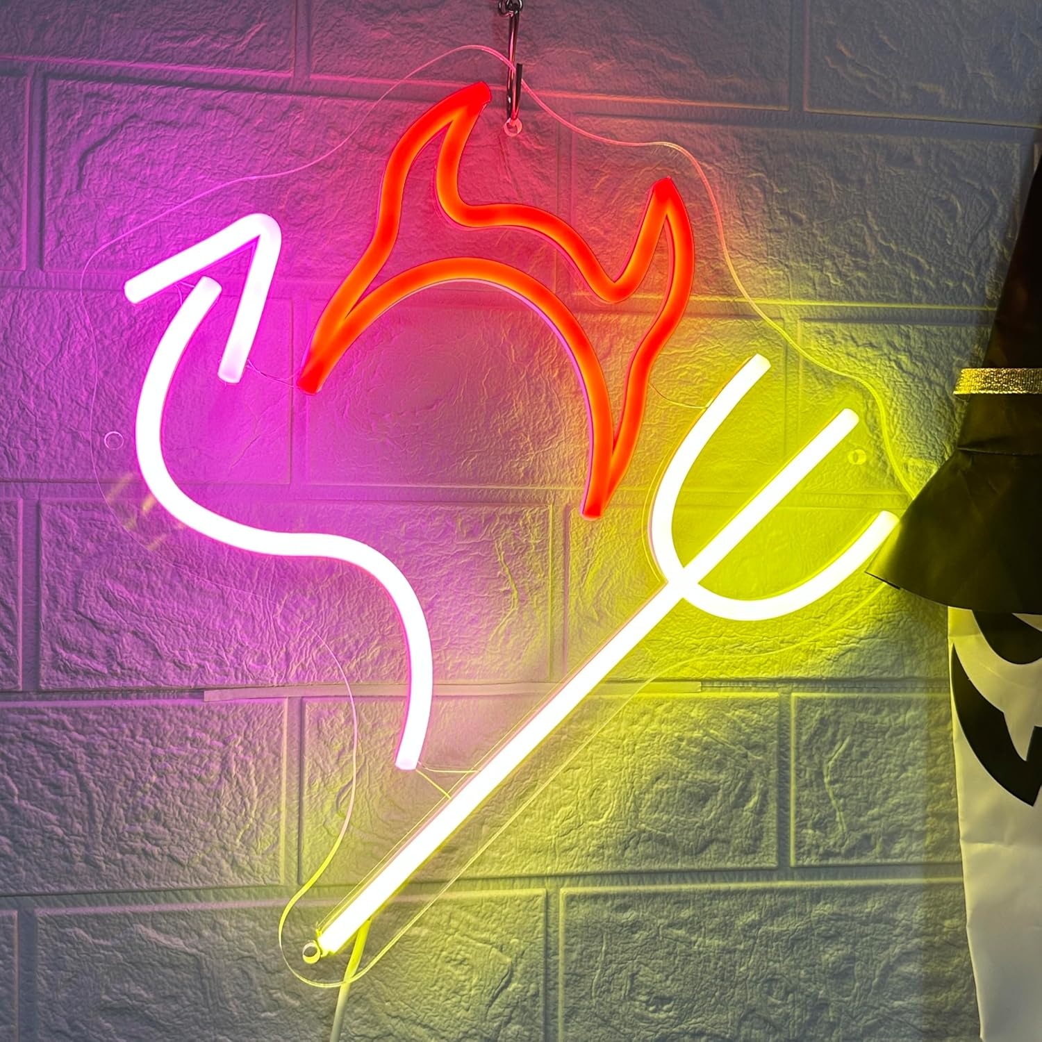 「10％OFFクーポン配布中」ハロウィンネオンサイン 多階段調光 LED ネオンライト LEDゴーストネオンライト USB給電 雰囲気作り ハロウィンデコレーション 寝室 子供部屋 ハロウィンウィンド