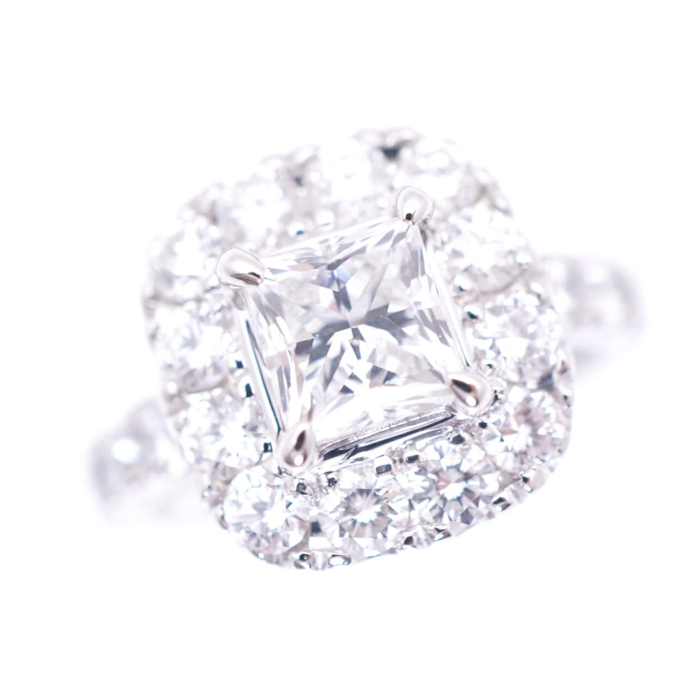 新品同様 ダイヤ 1.026ct / 1.30ct リング・指輪 Pt900プラチナ/ダイヤモンド 8号 プラチナ 1896【中古】 レディース