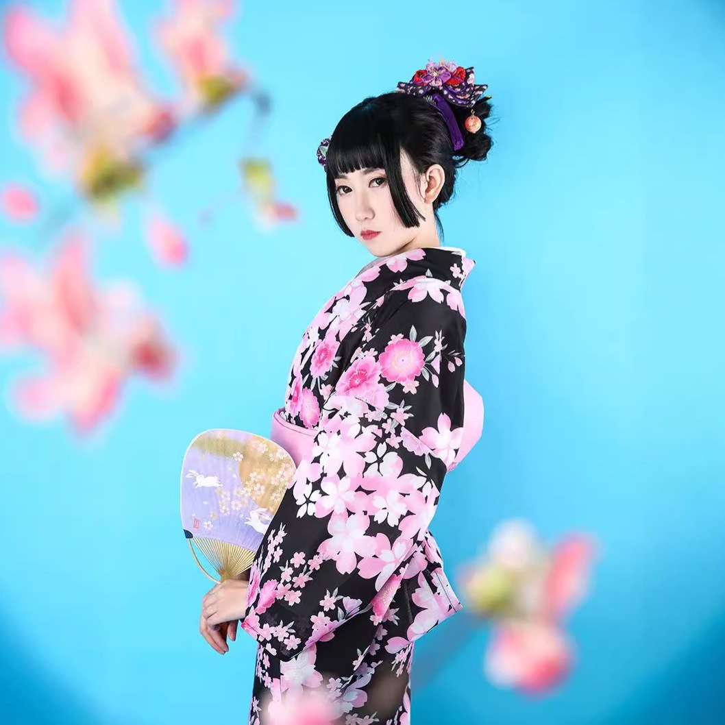 和服女性黒ピンク桜和服アイロンフリー素材和服セット