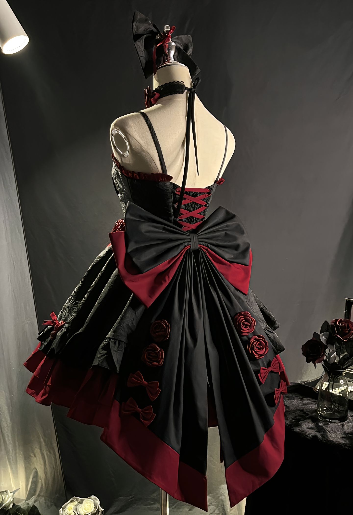 黒と赤のゴスロリドレス Jsk ロマンチックなドレスロリータ重工ふわふわ逃亡王女ロースカートコスプレ