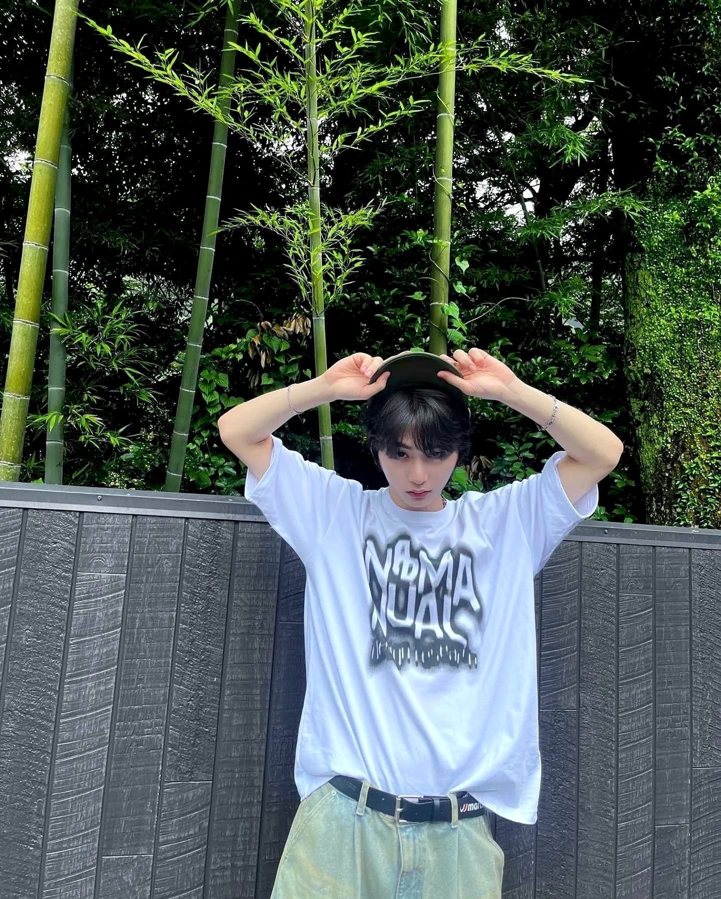 BOYNEXTDOOR テサン 着用/BUZZ T-SHIRT/ユニセックス