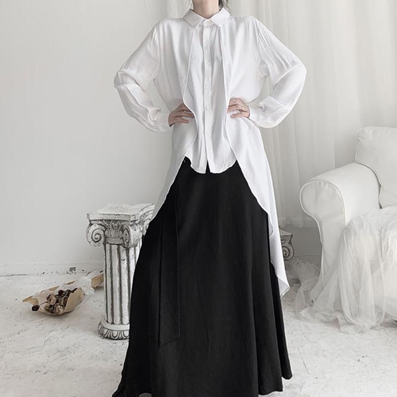 女性の長袖シャツ無地シンプルな春の新しいスタイルフロントショートバックロングマントシャツファッション女性のトレンドカジュアルラージサイズの女性のシャツパーソナリティファッショントレンド女性の
