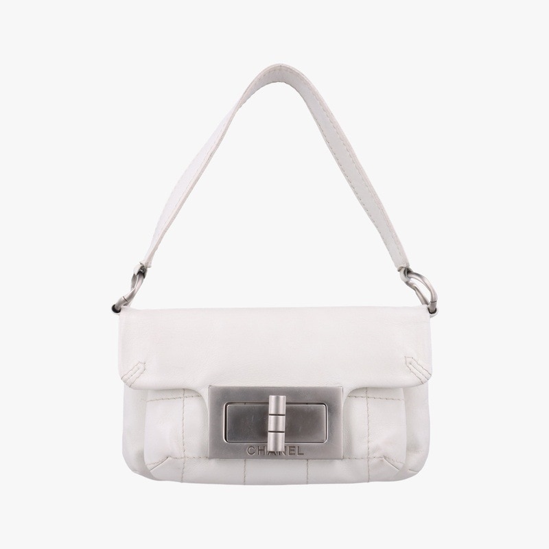 2.55 チョコバーホワイトラムスキンA221247908038中古