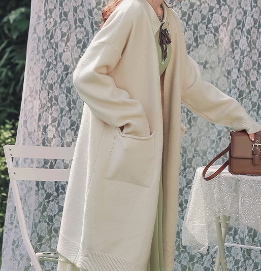 アウター カーディガン ロング丈 袖あり 長袖 ボリューム袖 Vネック ストレート もこもこ ポケット 前開き ニット かわいい 大人可愛い シンプル 上品 おしゃれ レトロ 大人女子 こなれ感