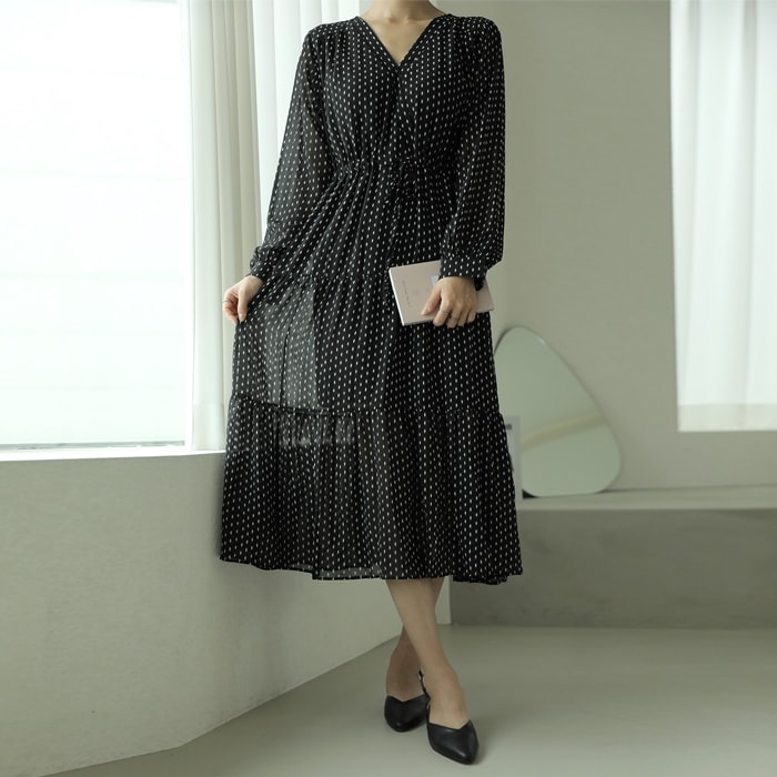 [韓国ファッション] Vネック ダイヤ柄 シフォンロングワンピース