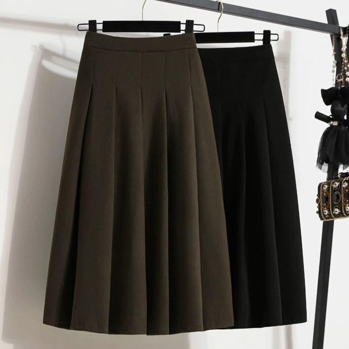 スカート プリーツスカート フレアスカート 膝下 ミモレ丈 ロング丈 フレア Aライン プリーツ 大人可愛い きれいめ シンプル 大人 上品 おしゃれ お洒落 レトロ 大人可愛い 大人女子 こなれ感