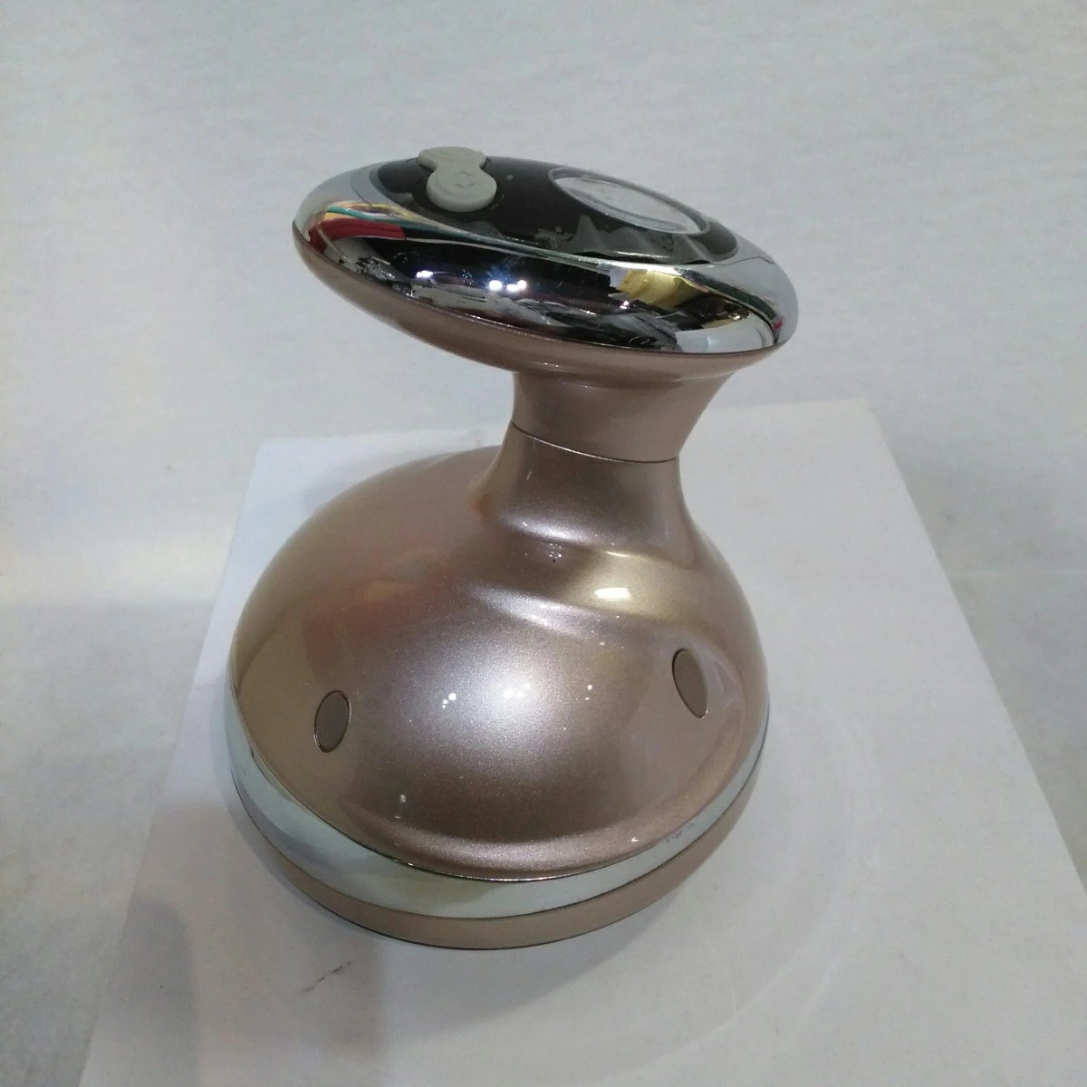 【中古】充電式 超音波 RFボディ美顔器 美容機器