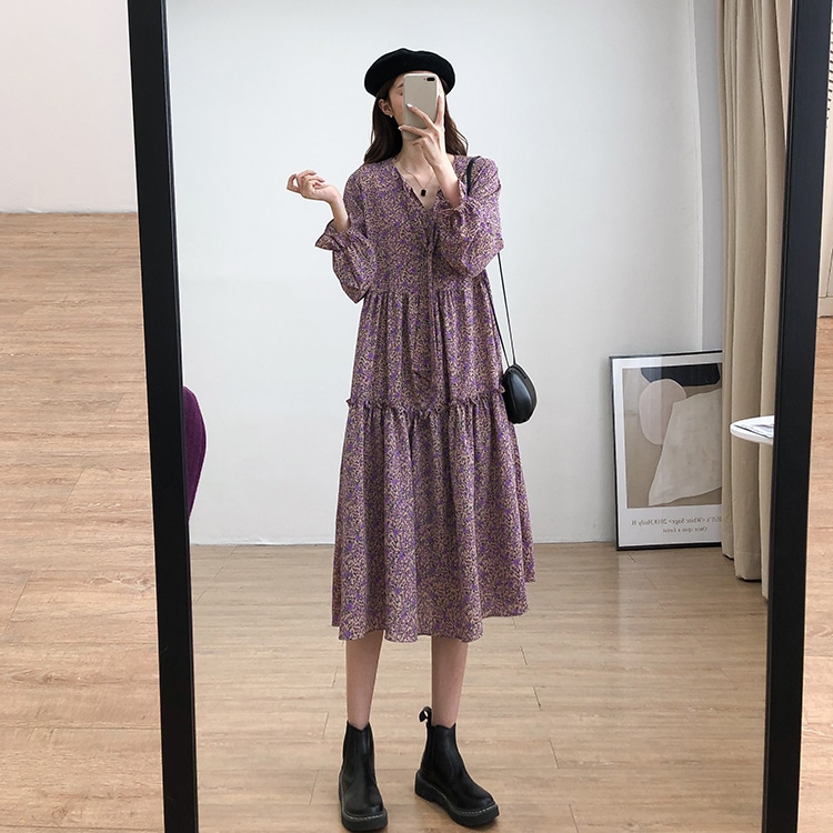 ワンピース 膝丈 ひざ丈 袖あり 長袖 Vネック フレア リボン かわいい 大人可愛い きれいめ カジュアル おしゃれ レトロ 大人女子 こなれ感 ラフ キュート 花柄 小花柄 春 秋 冬 10代