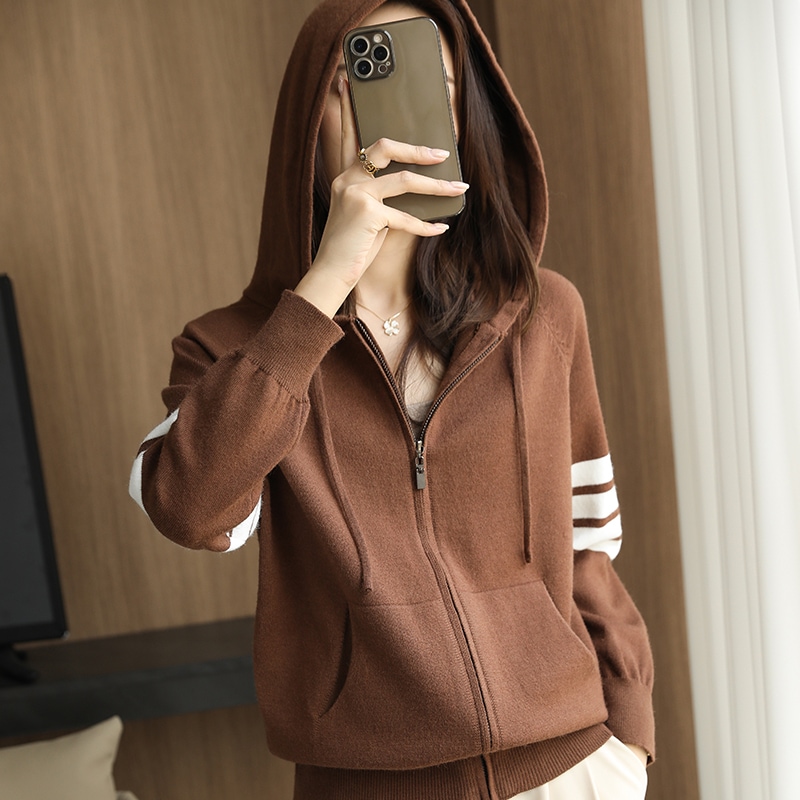 レディース トップス パーカー ショート 長袖 かわいい 大人可愛い きれいめ シンプル カジュアル 上品 おしゃれ かっこいい レトロ こなれ感 ラフ ガーリー クロップド丈パーカー ショート丈 レディース トップス