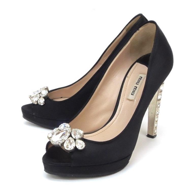 ﾐｭｳﾐｭｳ miumiu ﾋﾞｼﾞｭｰ付きｵｰﾌﾟﾝﾄｩﾊﾟﾝﾌﾟｽ 黒 38 【中古】(61620)