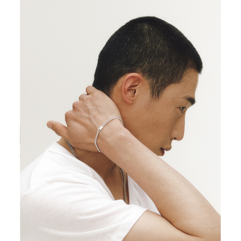 ナンバリング #5945