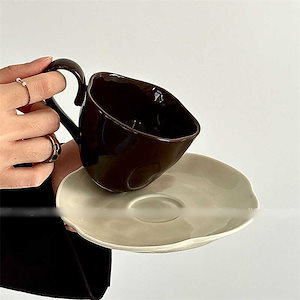 70PCS コーヒーカップ 撞色 イレギュラー ソーサー付 ラテカップ プレゼント 激安セール