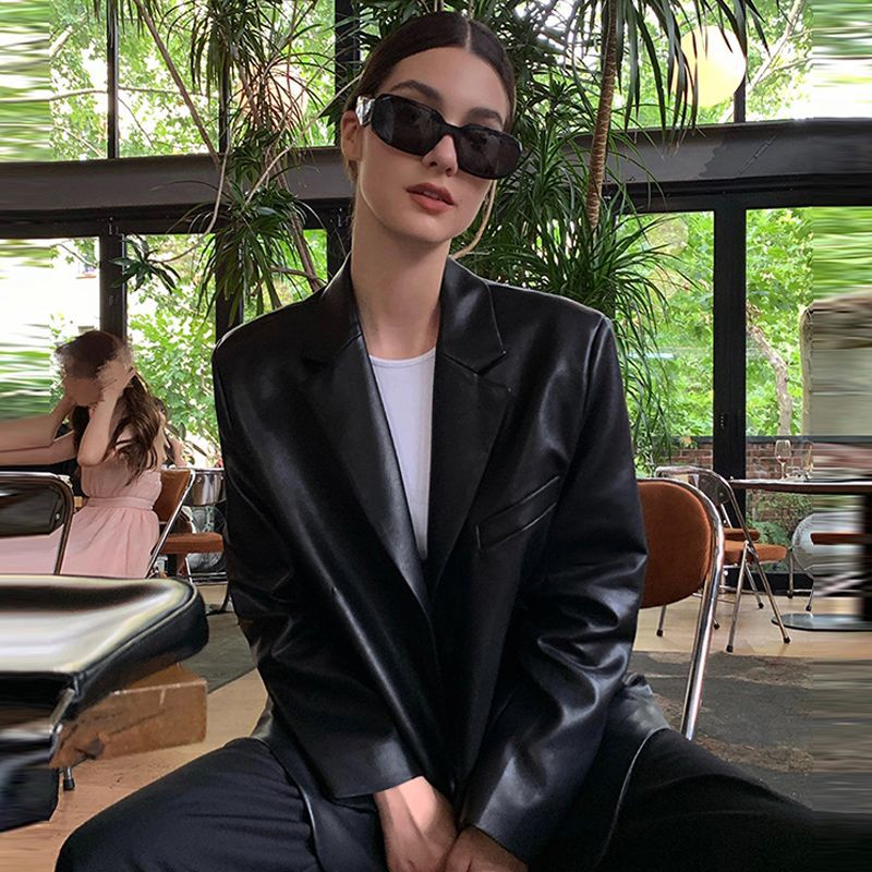 女性用ブラックミドル丈レザースーツジャケットゆったり2024春秋新作puレザーハイエンド大きいサイズレザージャケット