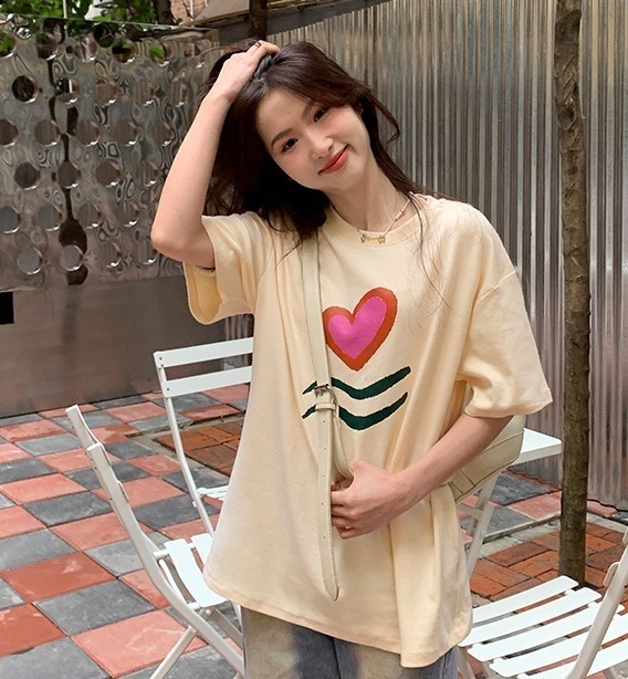 Tシャツ レディース トップス 部屋着 袖あり 半袖 ラウンドネック クルーネック かわいい シンプル リラックス ロゴ かわいい 通学 休日 お出かけ ジム 運動 フリーサイズ ブラック ホワイト